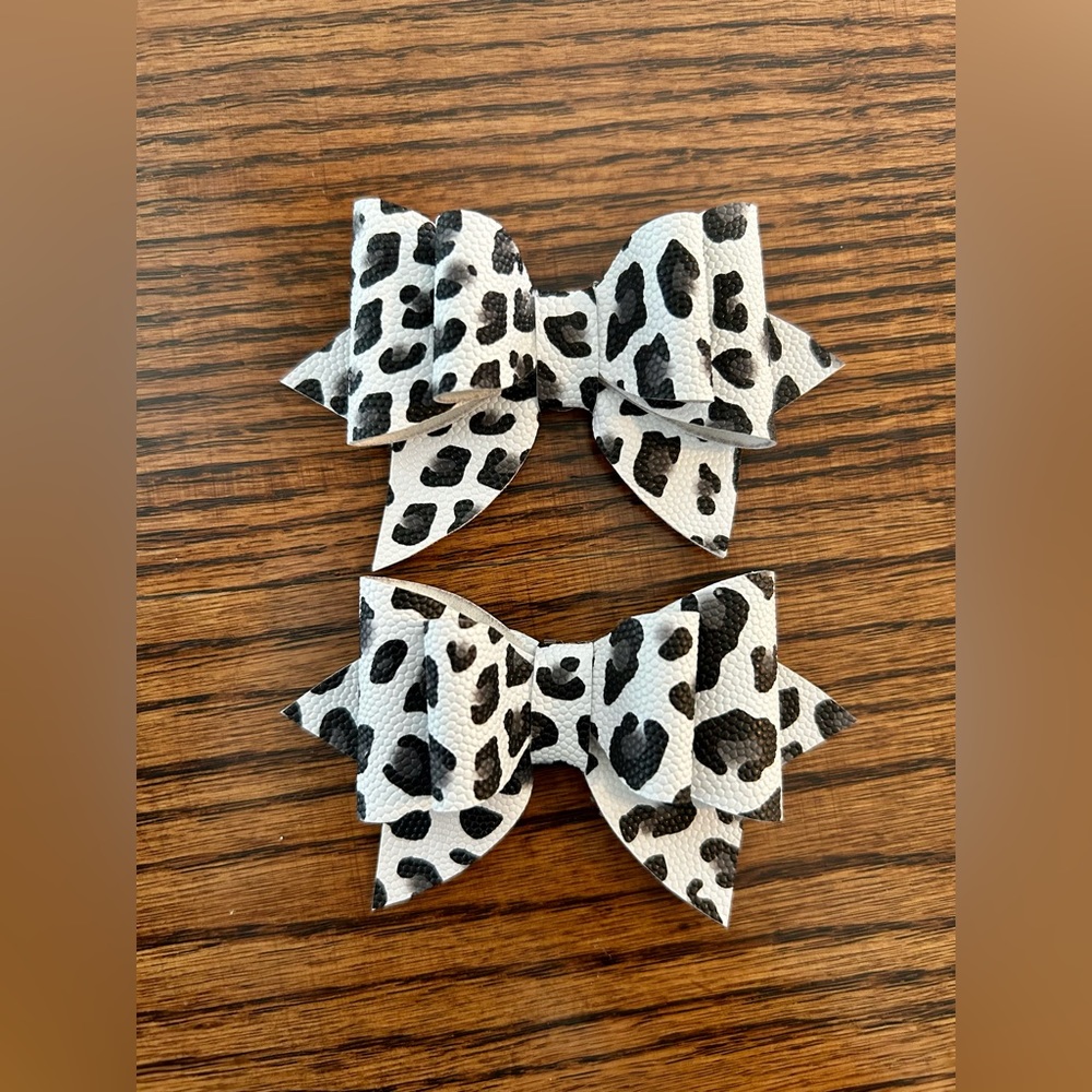 SOLD•Custom Order•Shoe Clips